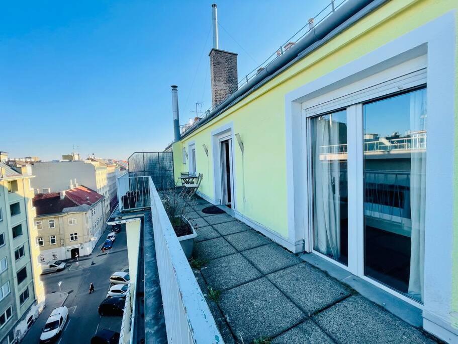 Appartement Cosy Flat With Huge Terrasse! Long Or Shortterm à Vienne Extérieur photo